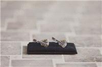 groom, cuff links