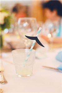 Mustache straws