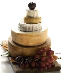 wedding cake, cheese