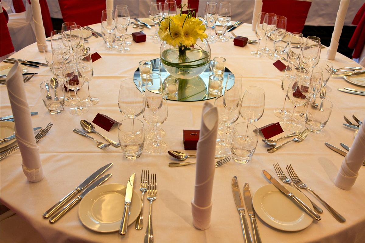 Brooklands Table Settings