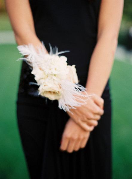 Looks we Love, cuff, feathers, white, cream, black