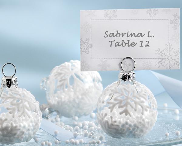 Winter wedding table arrangements