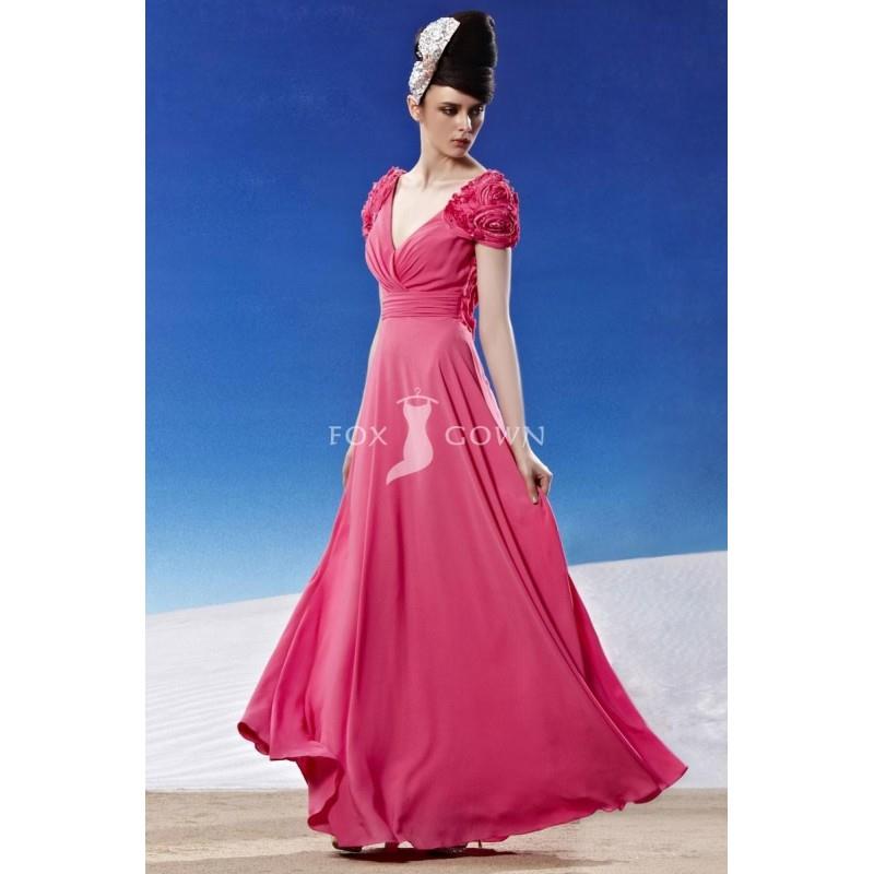 My Stuff, https://www.dazukleider.de/beruehmtheit/486-stilvolle-fuchsia-prom-kleid-mit-blume-cap-arm