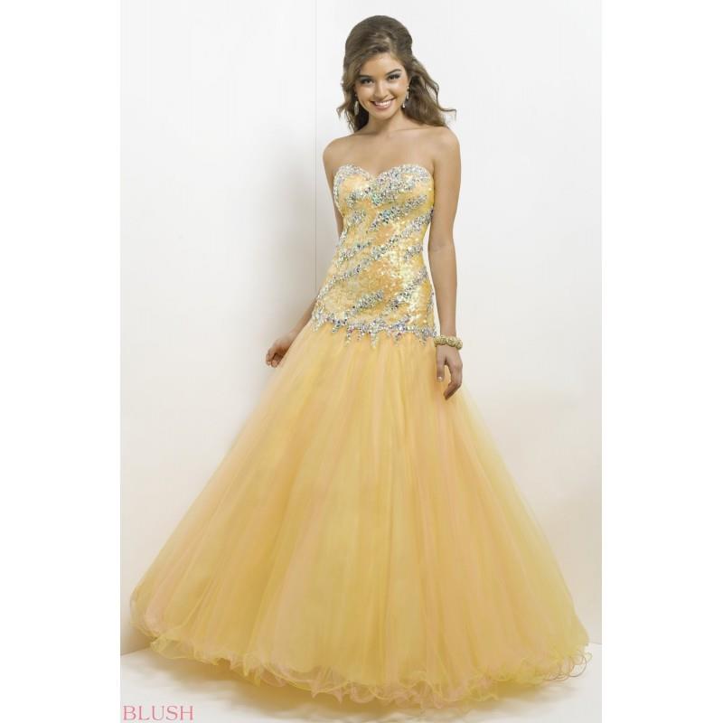 My Stuff, https://www.promsome.com/en/blush/468-blush-prom-dress-style-9762.html