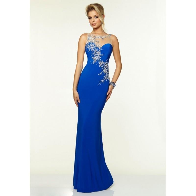 My Stuff, https://www.dressosity.com/299-2016-evening-dresses/10241-fashionable-scoop-beading-sheath