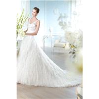 https://www.granddressy.com/en/san-patrick/5039-pronovias-san-patrick-2014-hanbel-1040709.html