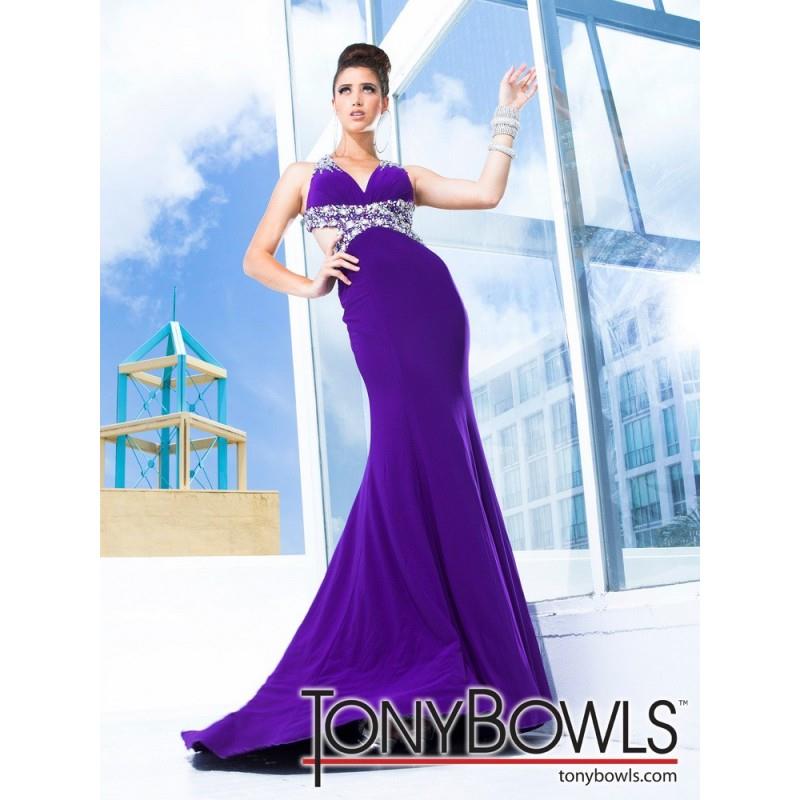 My Stuff, https://www.hyperdress.com/tony-bowls-evening-2013/10184-tbe11215-tony-bowls-evening.html