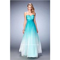 https://www.gownth.com/la-femme/9490-aqua-la-femme-22880-la-femme-prom.html