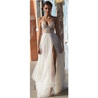 Gali Karten 2018 Sweep Train Split Nude Spaghetti Straps Sleeveless Aline Beading Tulle Bridal Dress